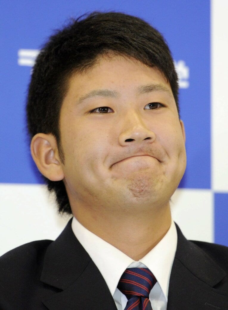 日本ハムに1位指名を受けた際の菅野