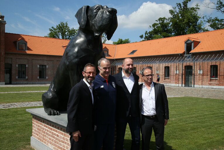 リール監督就任の際の記念撮影　(C)Getty Images