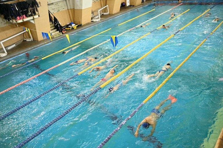 本郷キャンパス内にはプールもあり、時間制限はあるとはいえ環境としては決して悪くはなかった　©Keiji Ishikawa