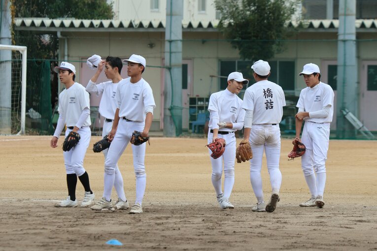 「古豪」市岡高校の練習風景　©Fumi Sawai