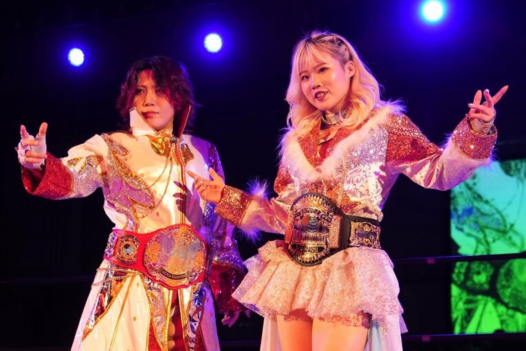 林下詩美とビクトリア弓月　©Masashi Hara