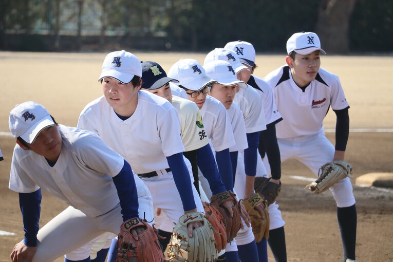 水戸三を含む合同チームの選手たち（2025年3月、土浦工業との練習試合） ©Yuki Kashimoto