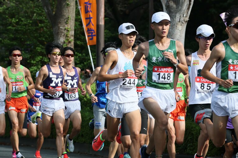 2年前の予選会では1年生ながら日本人トップにはいった前田和摩。今回は「まだ30%」の調子でもチームトップの好走　©Yuki Suenaga