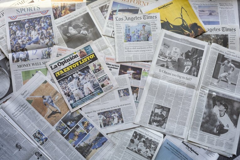 現地紙　©Nanae Suzuki