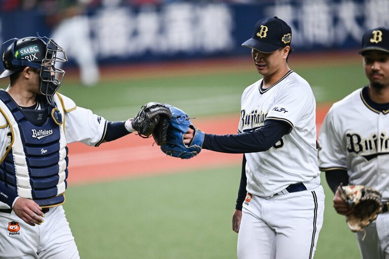 オリックス若月健矢、宇田川優希（2022年）©︎Nanae Suzuki