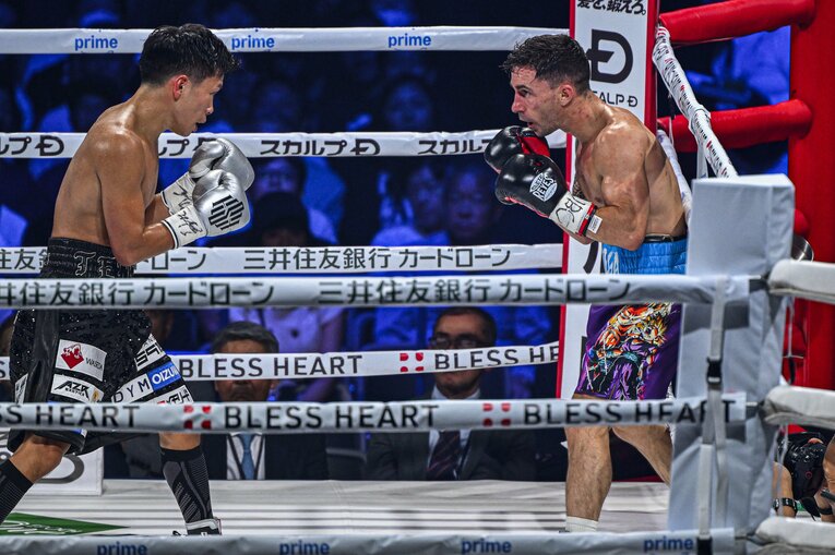 岩田翔吉vs.ハイロ・ノリエガ（WBO世界フライ級タイトルマッチ）©Takuya Sugiyama