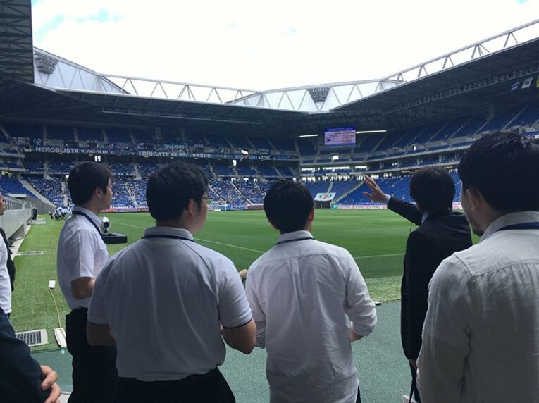 池田純が経営視点で“パナスタ”検証！「蹴る音が聞こえる」競技場の秘密。(4)