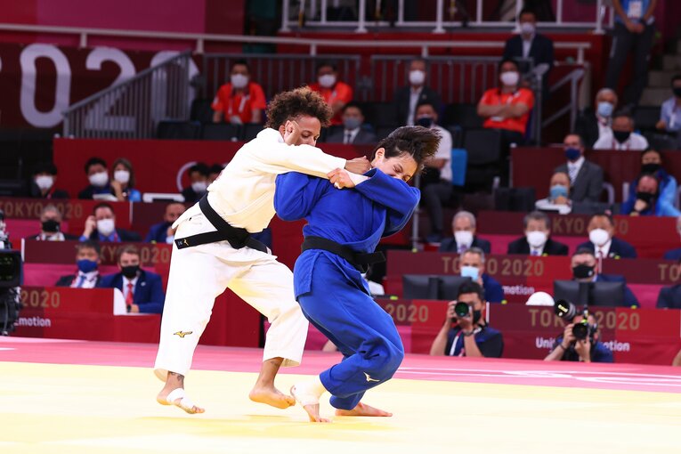 東京五輪で金メダルを獲得した阿部詩　©JMPA