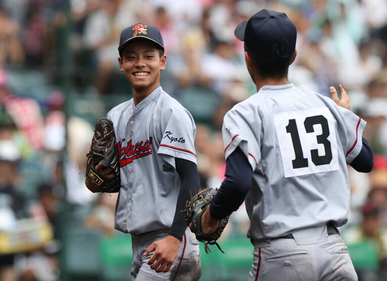 ベスト4に残っている京都国際の部員数は「61人」　©Hideki Sugiyama