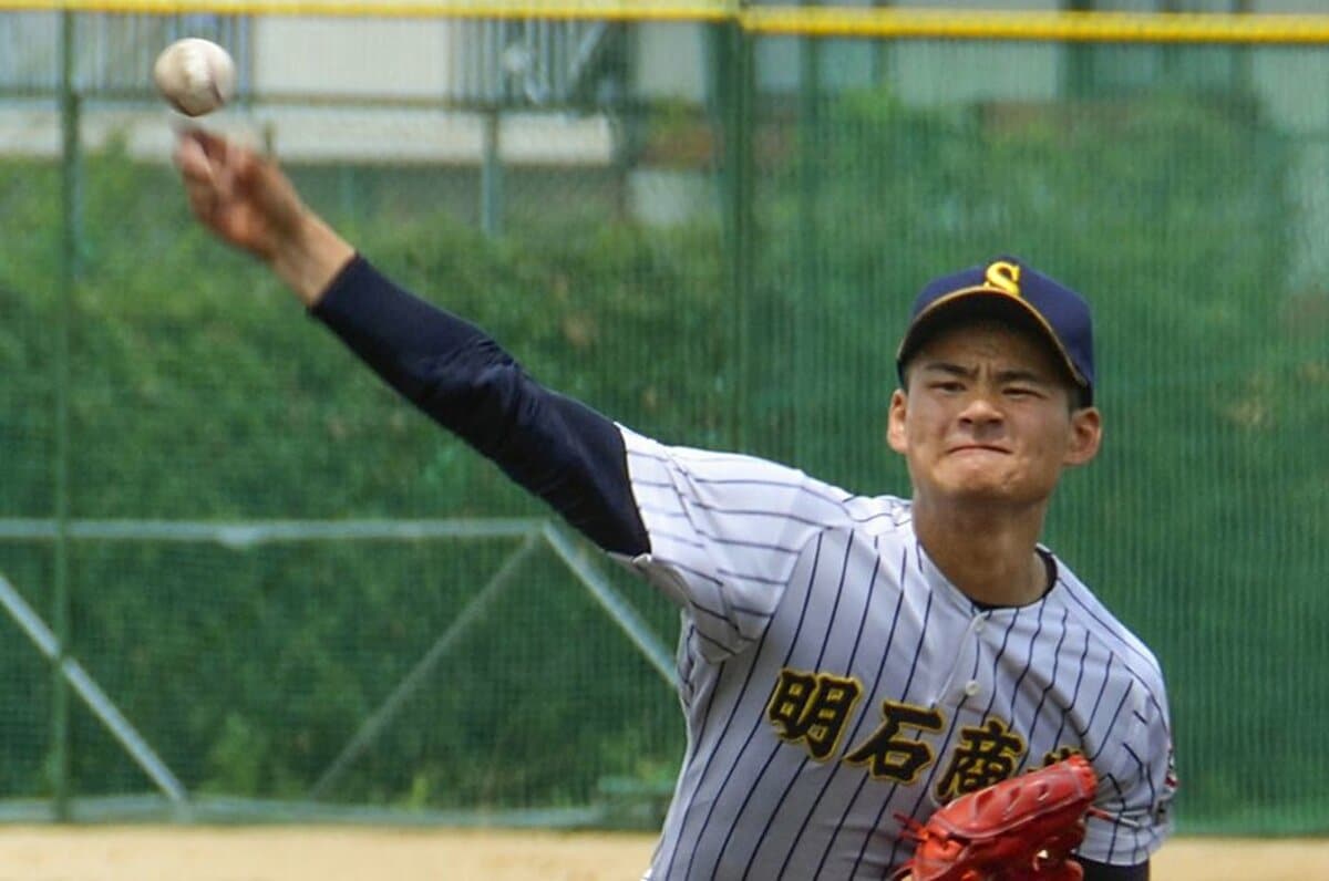 明石商vs 智弁和歌山にプロも注目 今年の 練習試合 は真剣度が凄い ドラフト会議 高校野球 Number Web ナンバー