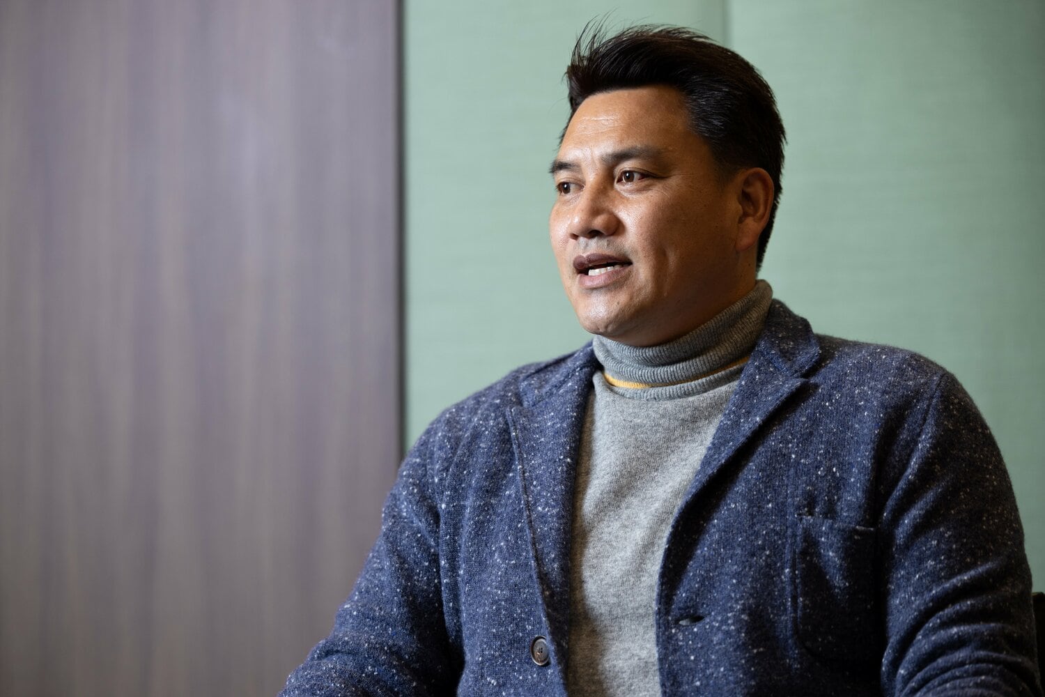 2023年4月、NumberWebのインタビューに応じた際の井口氏　©Tatsuo Harada