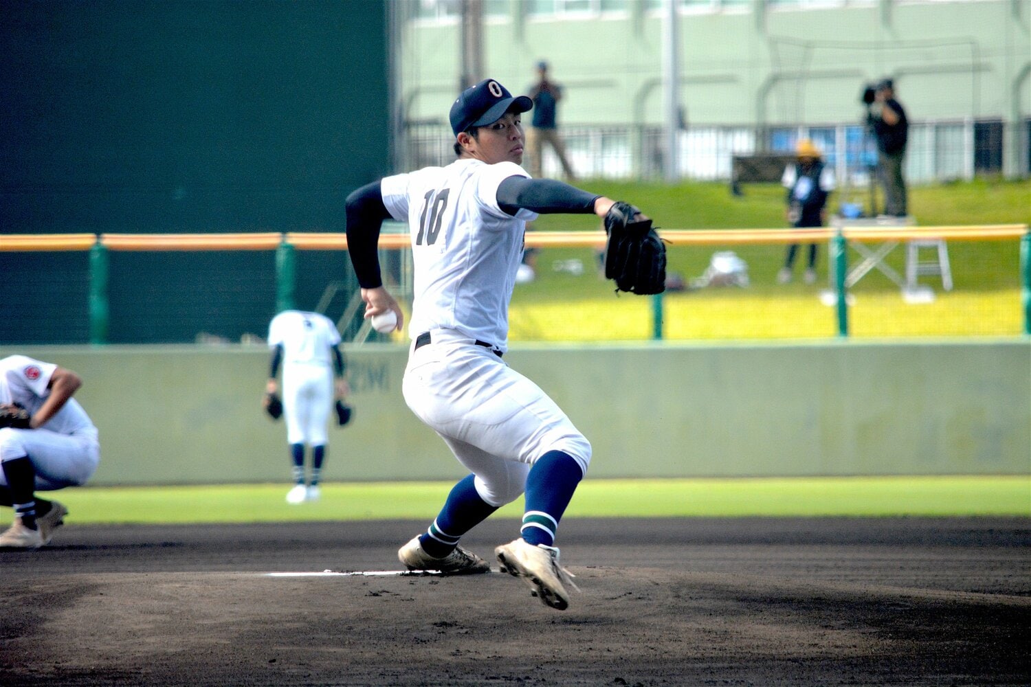 準決勝でマウンドに立つ末吉良丞。復帰戦ながら6回無失点の好投を見せた ©Takarin Matsunaga