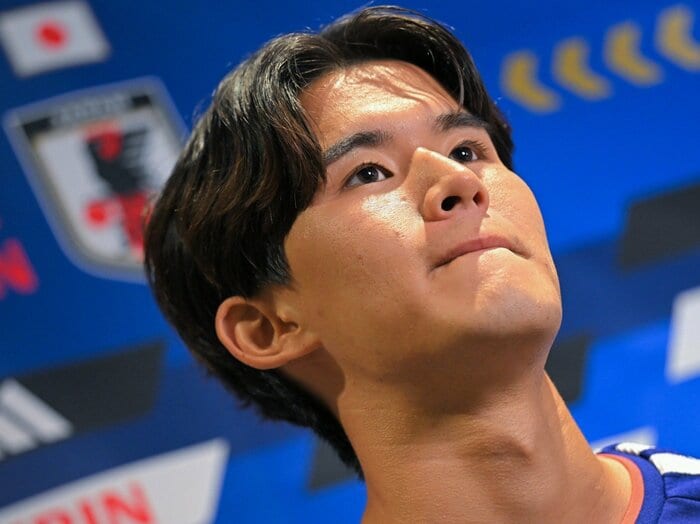 「魂あふれるプレーだな！」長友佑都も堂安律も菅原由勢も認めた熱量…「自分のキャリアは正直どうでも」日本代表21歳FW後藤啓介が不可欠になったワケ＜Number Web＞ photograph by Takuya Kaneko/JMPA