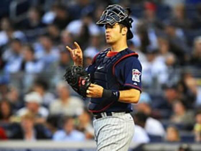 “ミネソタの星”マウアー、10年契約で残留か!?~MLB史上最長の契約なるか~<Number Web> photograph by Yukihito Taguchi