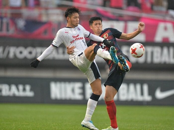 今年のJ1優勝をデータで見てみると？鹿島の法則、2位セレッソの命運は。＜Number Web＞ photograph by J.LEAGUE PHOTOS