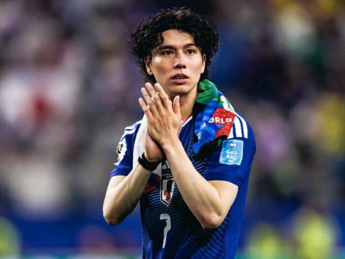 「（三笘薫と）毎日LINEしています」田中碧が告白、その後に続いた“ある言葉”…各国メディアで高評価が続出「ボランチ不足」不安視を覆した舞台ウラ＜Number Web＞ photograph by Kiichi Matsumoto／JMPA