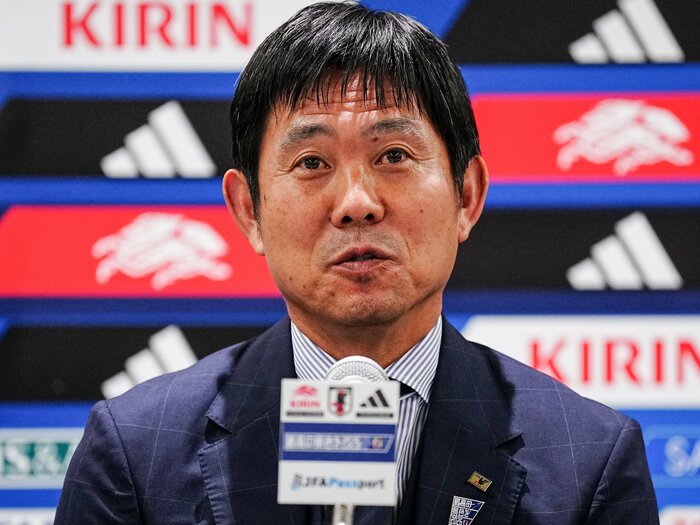 森保一監督「やり切った」発言の真意…「ここで終わってもいいと思う気持ちで…」“異例1年契約で続投打診”報道、4年前の「続けたい」即答と何が違うのか＜Number Web＞ photograph by JIJI PRESS