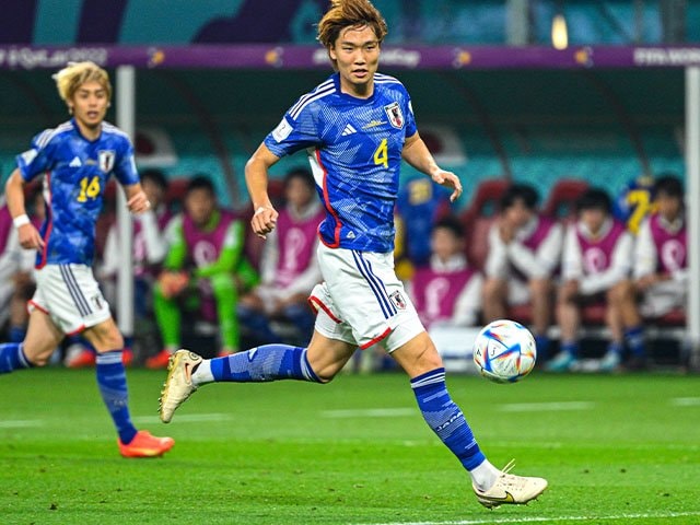 FC GroningenのPuma製サッカーシャツ FC 板倉滉選手 サイン入り FC GroningenのPuma製サッカーシャツ FC 板倉滉選手 サイン入り