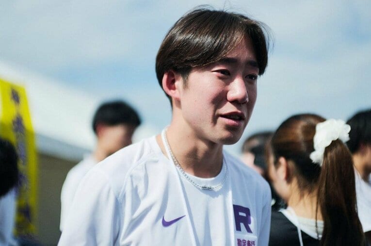 ケガの影響で箱根駅伝予選会は仲間を見守るにとどまった馬場賢人。今シーズンはまだ駅伝を走っていない ／ photograph by Yuki Suenaga