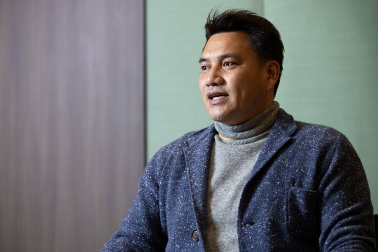 2023年4月、NumberWebのインタビューに応じた際の井口氏　©Tatsuo Harada