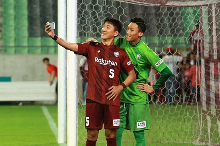 Jを背負うのは日本人だけじゃない！W杯に出場する7人＋イニエスタ。(3)