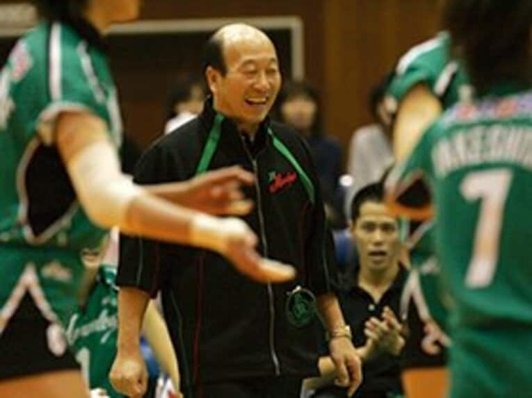 8年間チームを率いた一柳元監督。