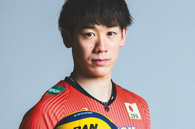 9月30日から始まる男子バレーW杯&パリ五輪予選に挑む日本代表の石川祐希。絶対エースとして、キャプテンとしてその意気込みを語った ／ photograph by Asami Enomoto