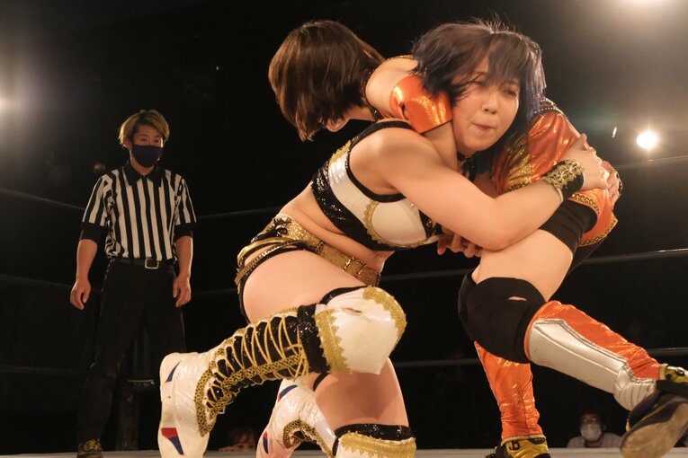 舞台の脚本演出も手がける女優が“エンタメ”リングで漏らした本音とは？ 松井珠紗22歳のプロレス愛「“ごっこ”で終わりたくない」(21)