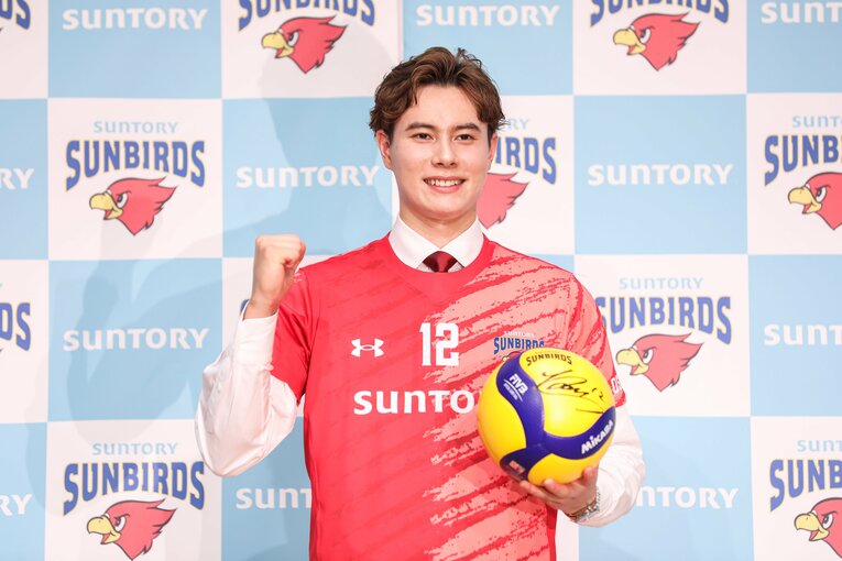 背番号は「12番」に　©︎SUNTORY SUNBIRDS