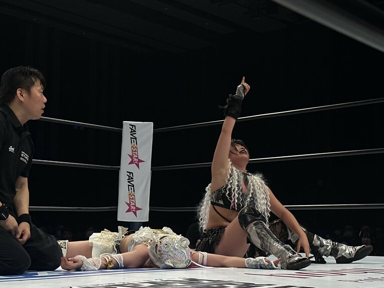 スターライト・キッドvs吏南　©Norihiro Hashimoto