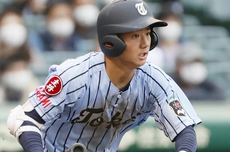 優勝した東海大相模のショート・大塚瑠晏。筆者が今大会でも最も注目した野手のひとりだ（大塚は準決勝を前に急性胃腸炎で入院。準決勝・決勝を欠場した） ／ photograph by KYODO