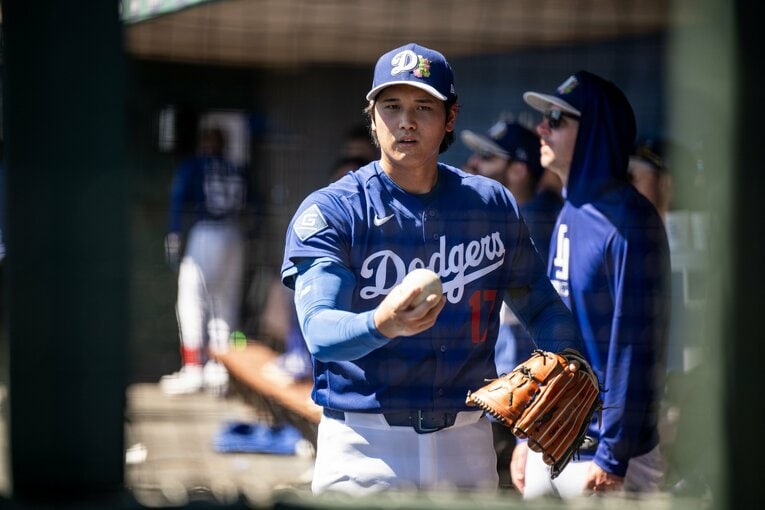 【Number現地撮影：大谷翔平の愛される日々】ドジャース再合流後の試合での大谷（写真は右に続きます）　©Nanae Suzuki