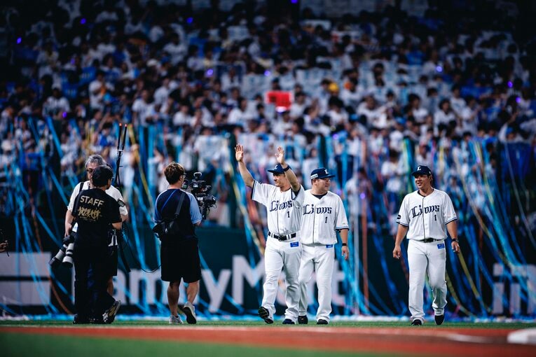西武一筋25年 レジェンド・栗山巧の引退試合に密着　©Kiichi Matsumoto　【スワイプするとそのほかの写真もご覧になれます】