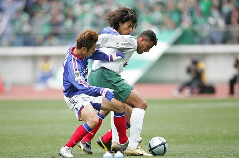 ワシントンと中澤佑二＆那須大亮 ／ photograph by Naoya Sanuki