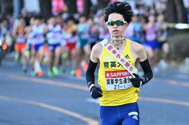 今年の箱根駅伝1区で他校の選手を置き去りにした「大逃げ」で話題となった関東学連の新田颯（育英大4年）。本人が4年間とレースを振り返った ／ photograph by JIJI PRESS