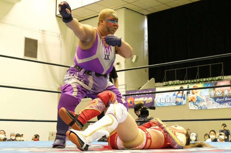 アジャコング「いいですかやっちゃって」 取締役レスラー・藤本つかさが“被災地”凱旋興行に涙しそうになった理由 (26)