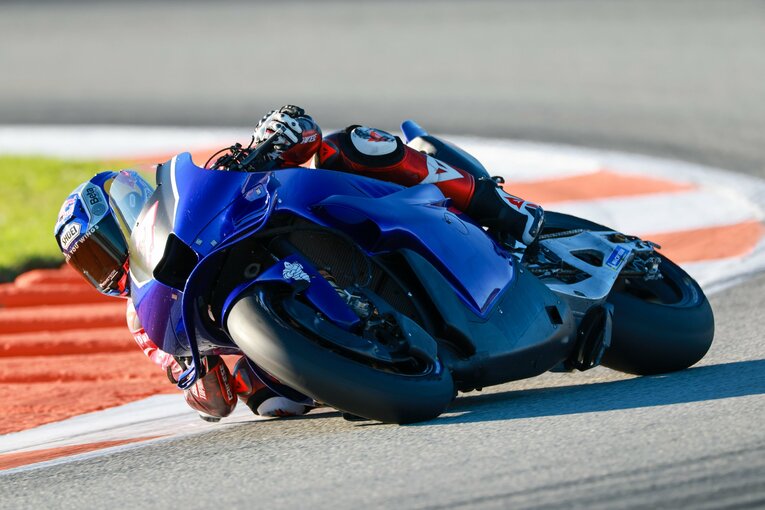 来季からMotoGPに参戦するトプラック・ラズガットリオグルは初走行で注目を集めた　©Satoshi Endo