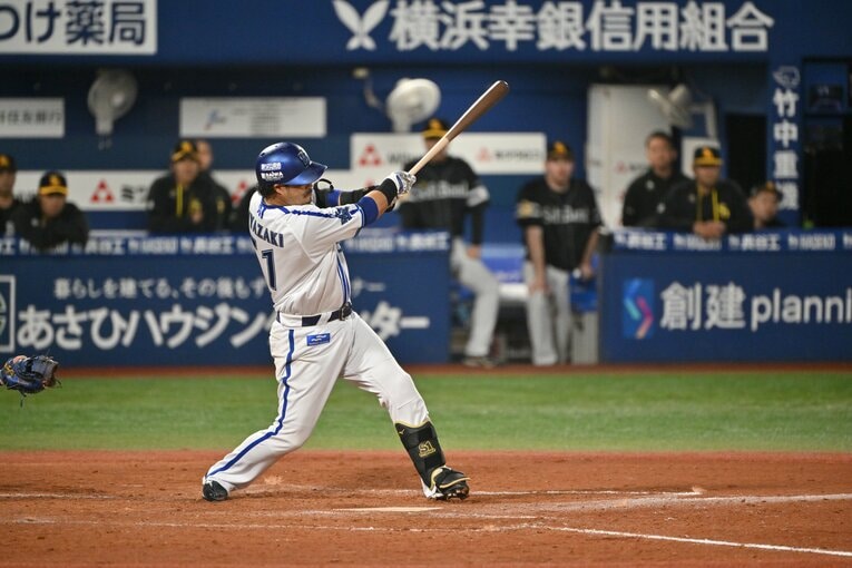 2024年シーズンは125試合に出場し打率.283、日本シリーズでも活躍を見せた宮﨑36歳　©Hideki Sugiyama