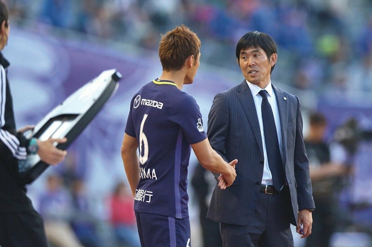 サッカー日本代表 森保一監督(ベガルタ時代ユニフォーム) サッカー日本代表 森保一監督(ベガルタ時代ユニフォーム)