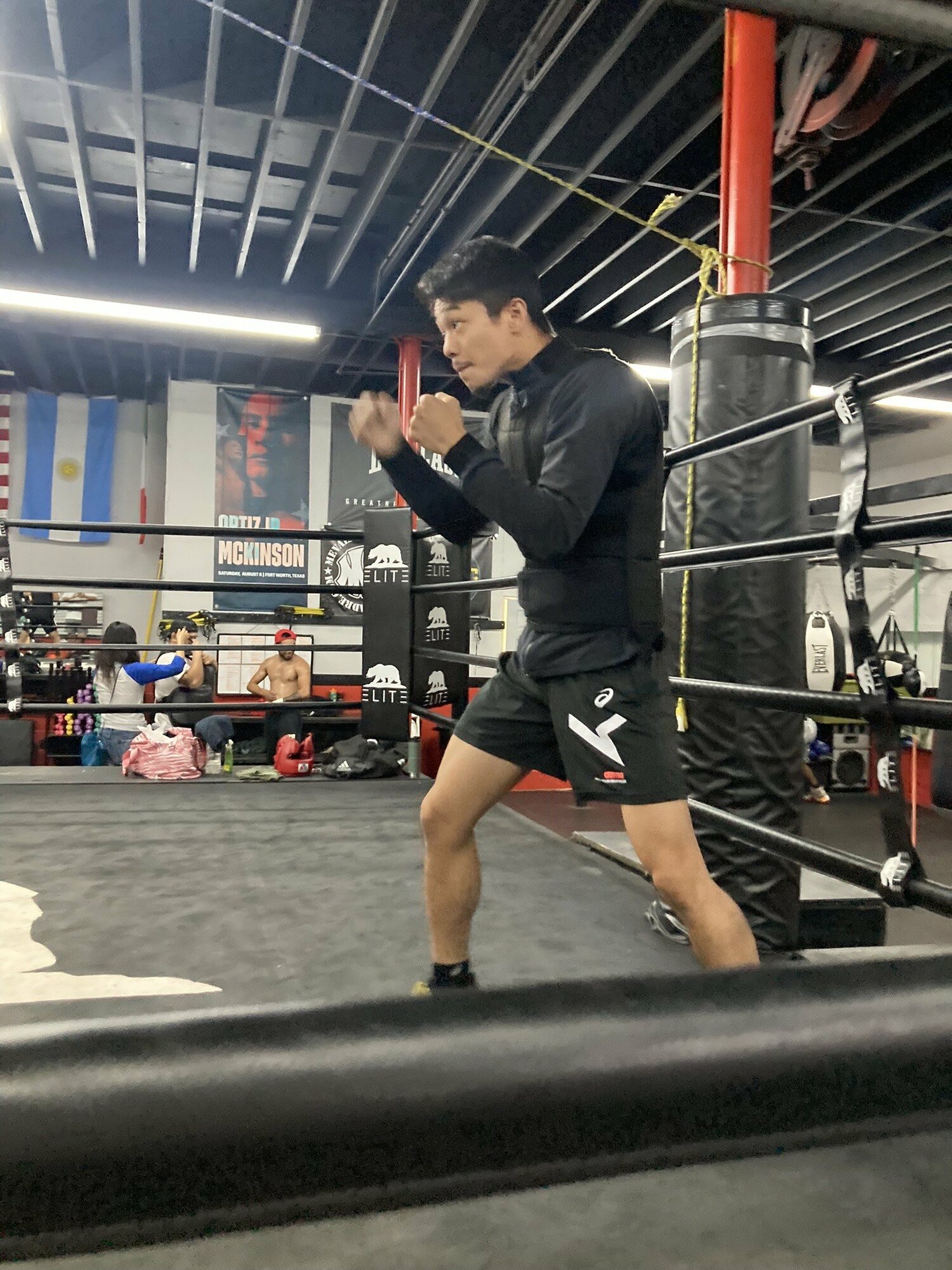 LA合宿でトレーニングに励む中谷潤人 ©︎Daisuke Sugiura