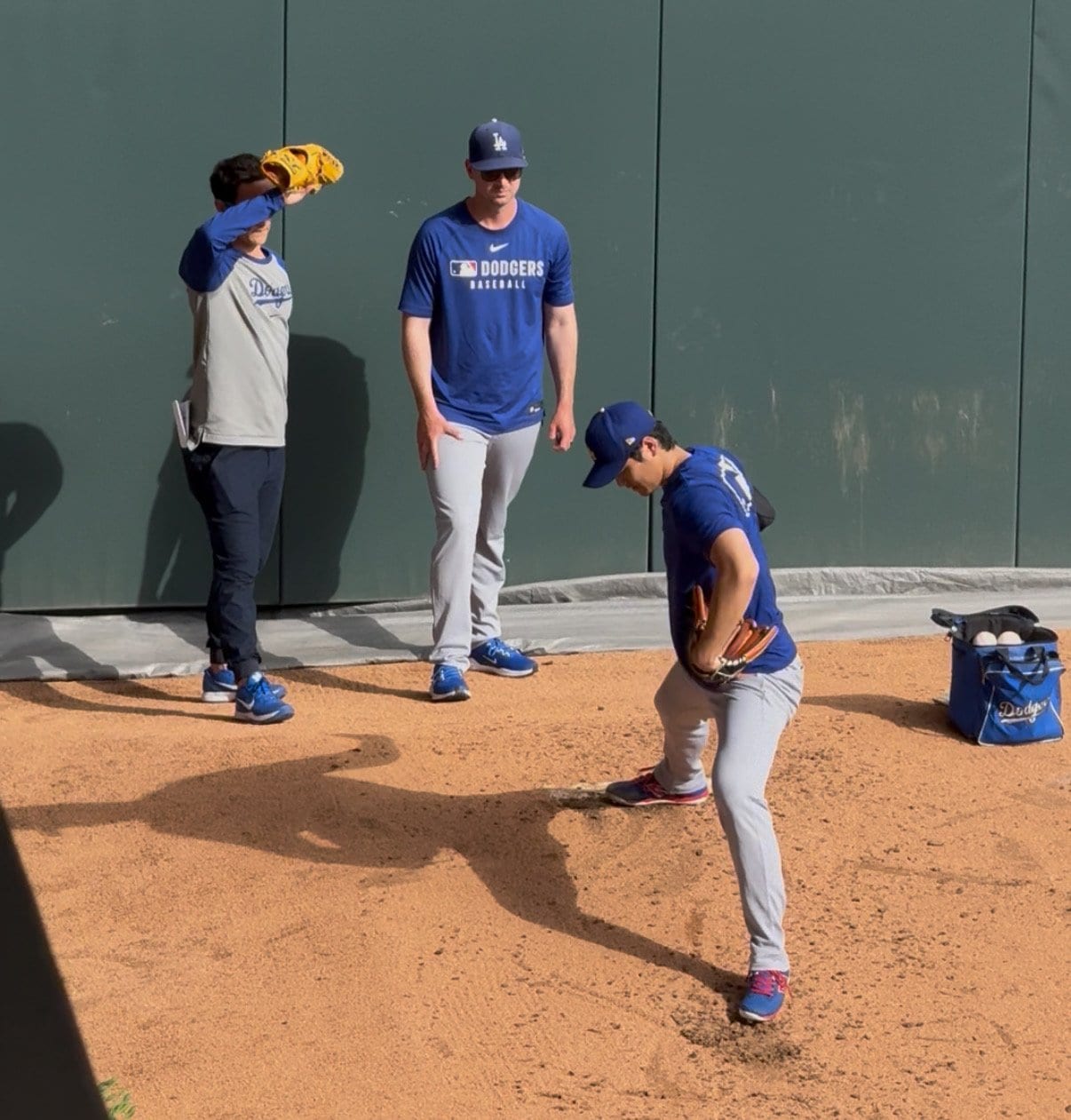 ブルペンでの投球練習　©Naoyuki Yanagihara