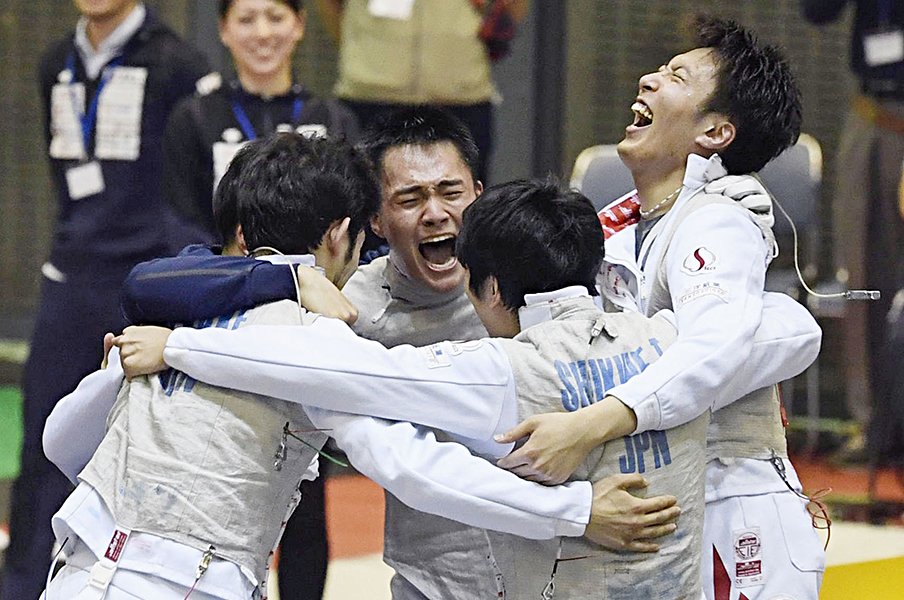 フェンシングは今が「史上最強」。“疑わない”フルーレ男子の大復活。＜Number Web＞ photograph by Kyodo News