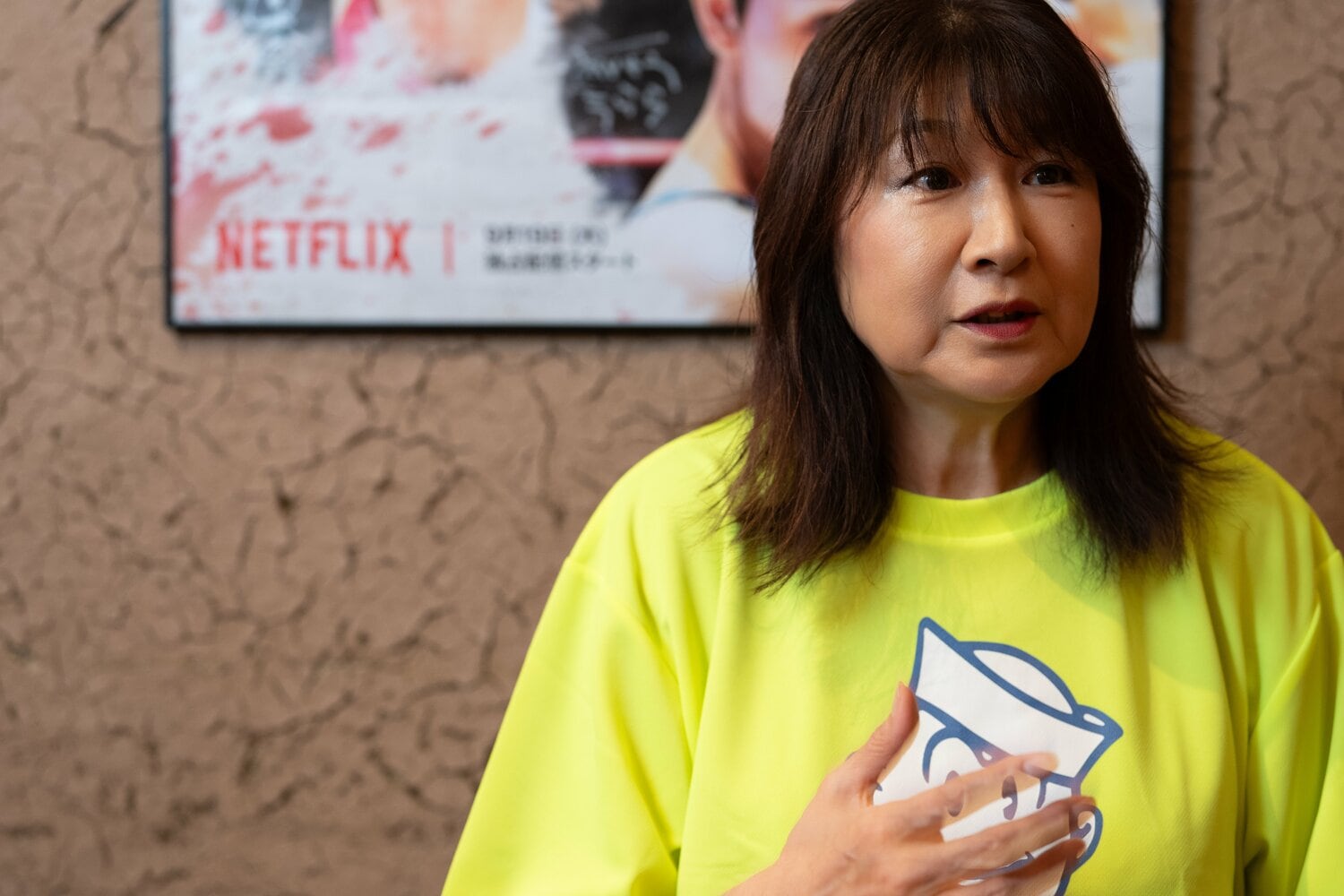 インタビューに答える現在のジャンボ堀さん　©東京スポーツ新聞社