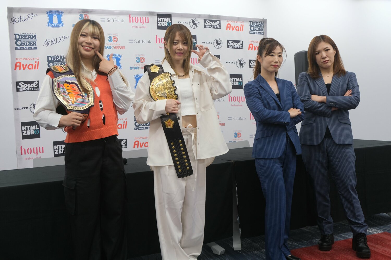 5月18日にはスターダム横浜武道館大会に出場し、岩谷麻優＆羽南と対戦（写真は記者会見）　©Norihiro Hashimoto