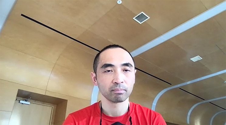 トレーニングスタッフとメディカルスタッフを束ねる佐藤晃一スポーツパフォーマンス部会部会長　©JBA