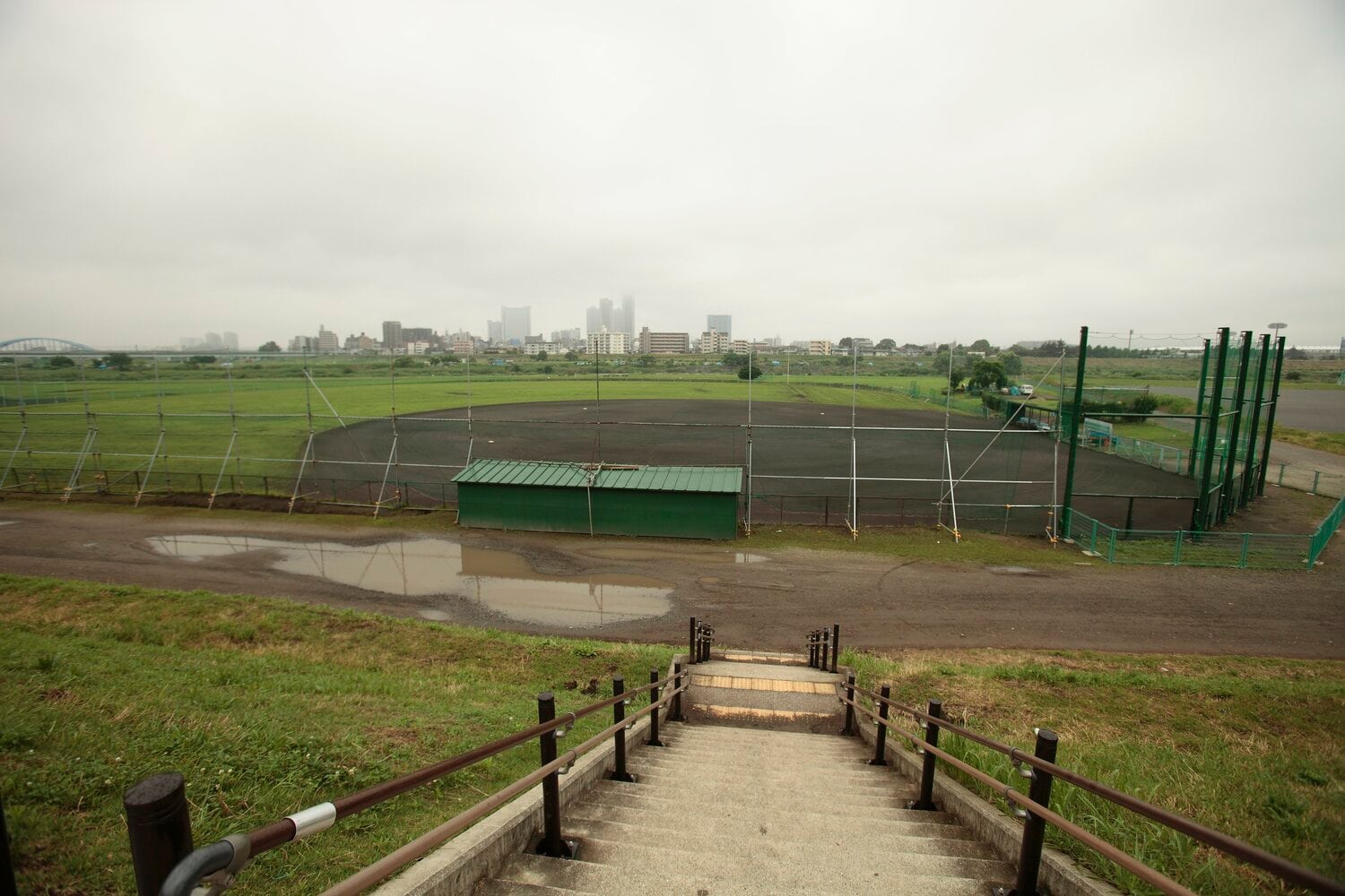 港東ムースが練習場としていた巨人軍多摩川グラウンドは、1998年に国に返還された　©BUNGEISHUNJU