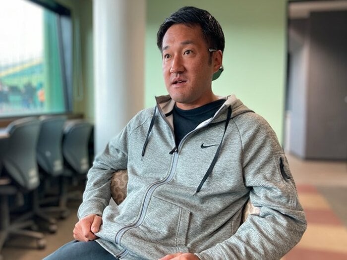 「プロは細かな部分、見てるんですよ！」熱弁にトライアウトL参加者の表情が…オリ阪神OB平野恵一44歳の野球論が深イイ＜Number Web＞ photograph by Kou Hiroo