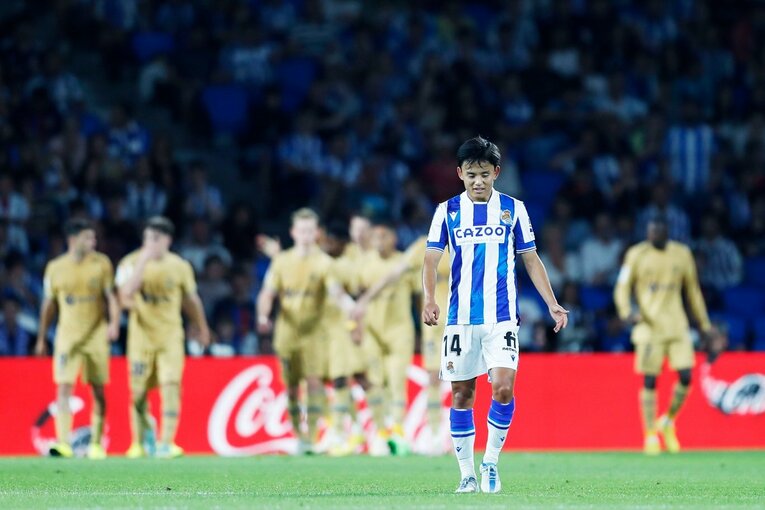 ※クリック、スワイプするとソシエダvsバルサ、久保やレバンドフスキのプレーなどがご覧になれます