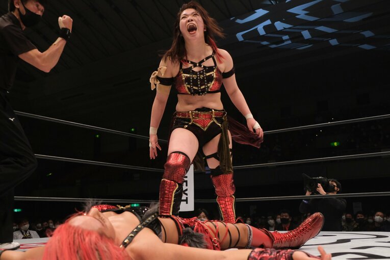 「ジュリアvs鈴季すず」はなぜ“最高に映える”タイトルマッチだったのか？ 試合直後の“姉妹”が明かしたそれぞれの「25分4秒」(82)