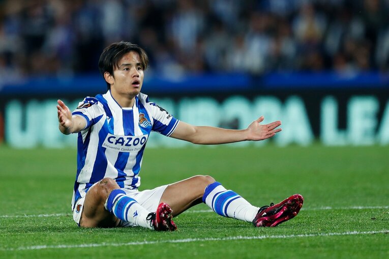 久保建英がELで味わった「先発落ち→敗退」での怒り・悲しみを撮った「タケ！と不調ソシエダサポが期待したが…」〈代表合流前にゴール〉(43)